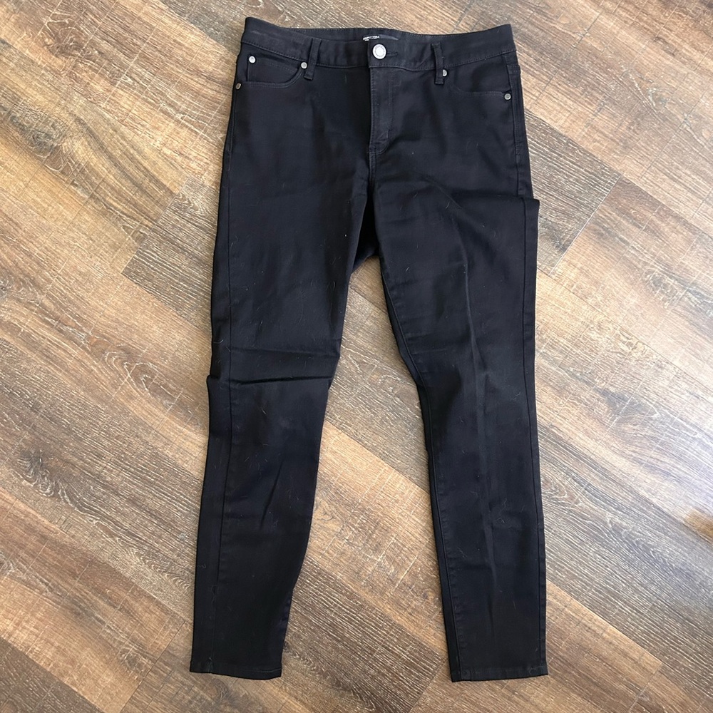 Vera Wang Black Women’s High-Rise Skinny Jeans
